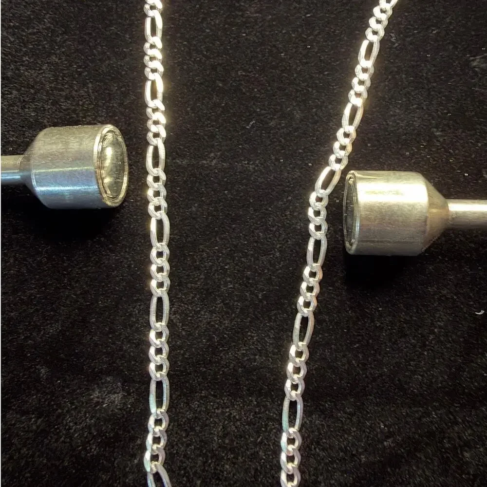 Unbranded metal sterling
